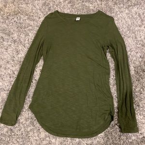 old navy green long sleeve shirt